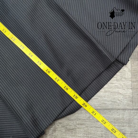 Loft Petite Pin Stripe Skirt Size 2P - Picture 4 of 5